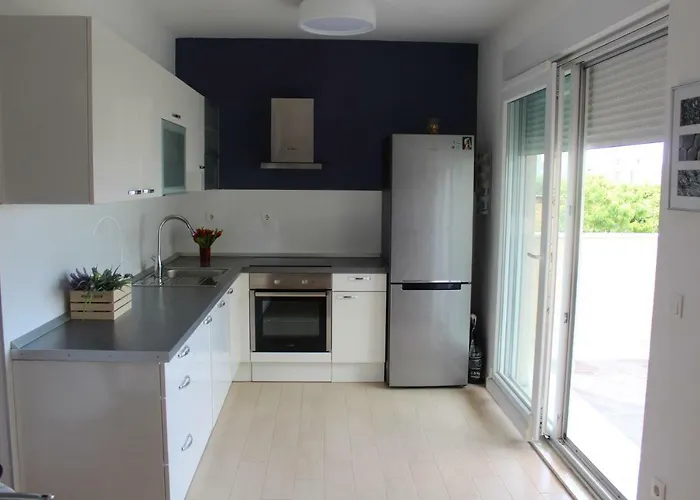 Lejlighed Albatros With Private Garden,trogir Trogir